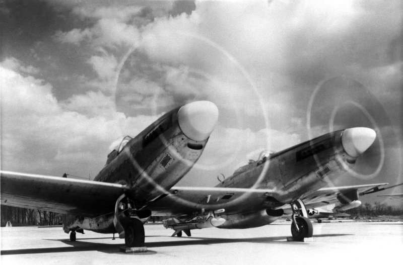Illustration for article titled F-82 Twin Mustang